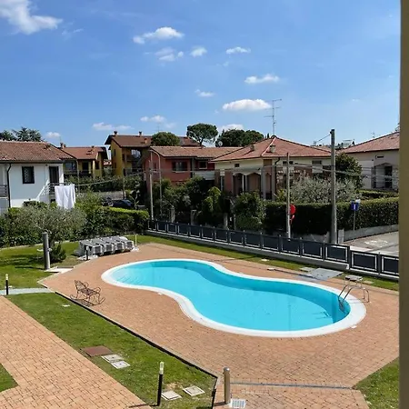 Apartment Costantin Pool And Garden